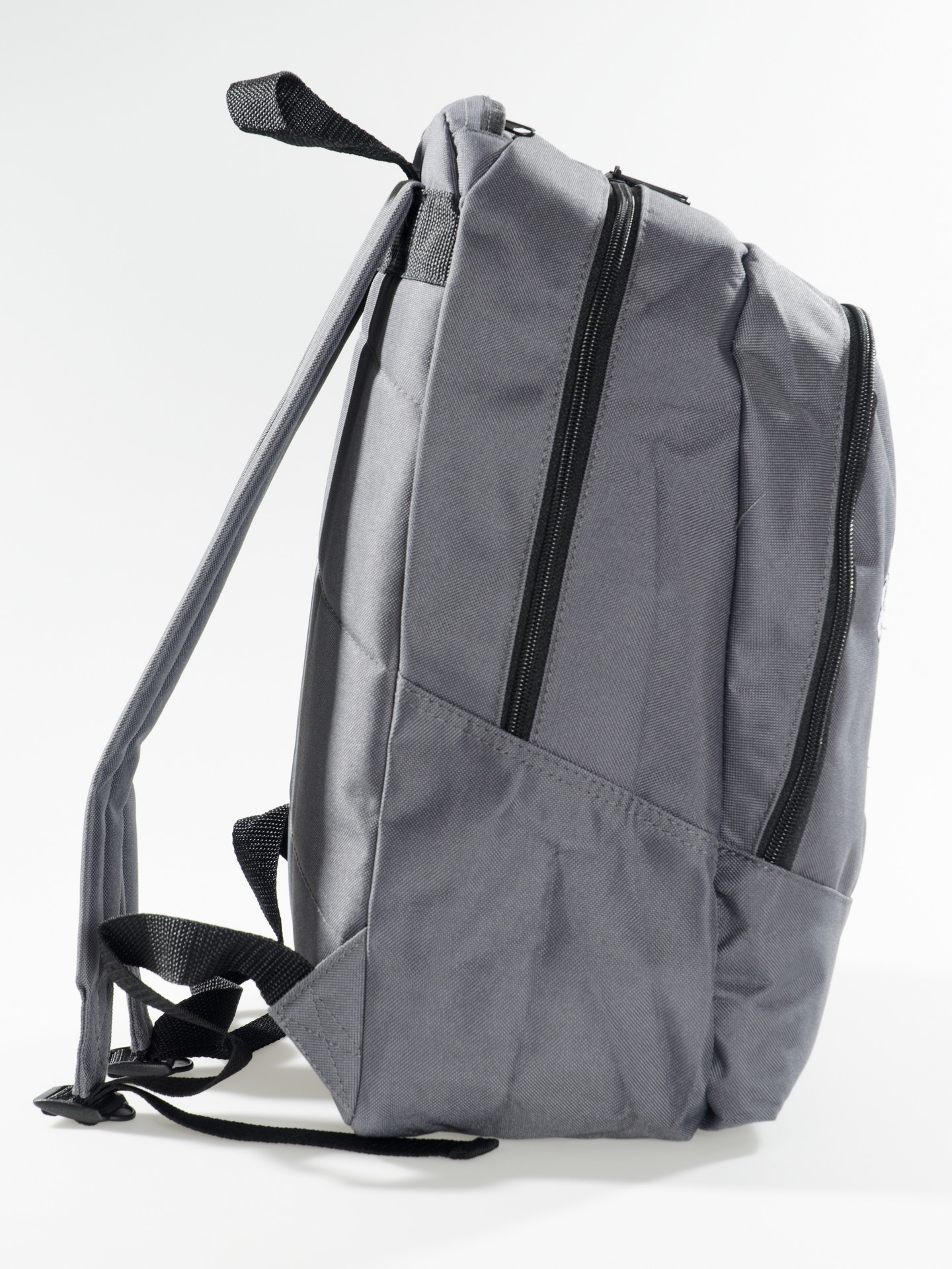 Backpack with embroidery NWTU
